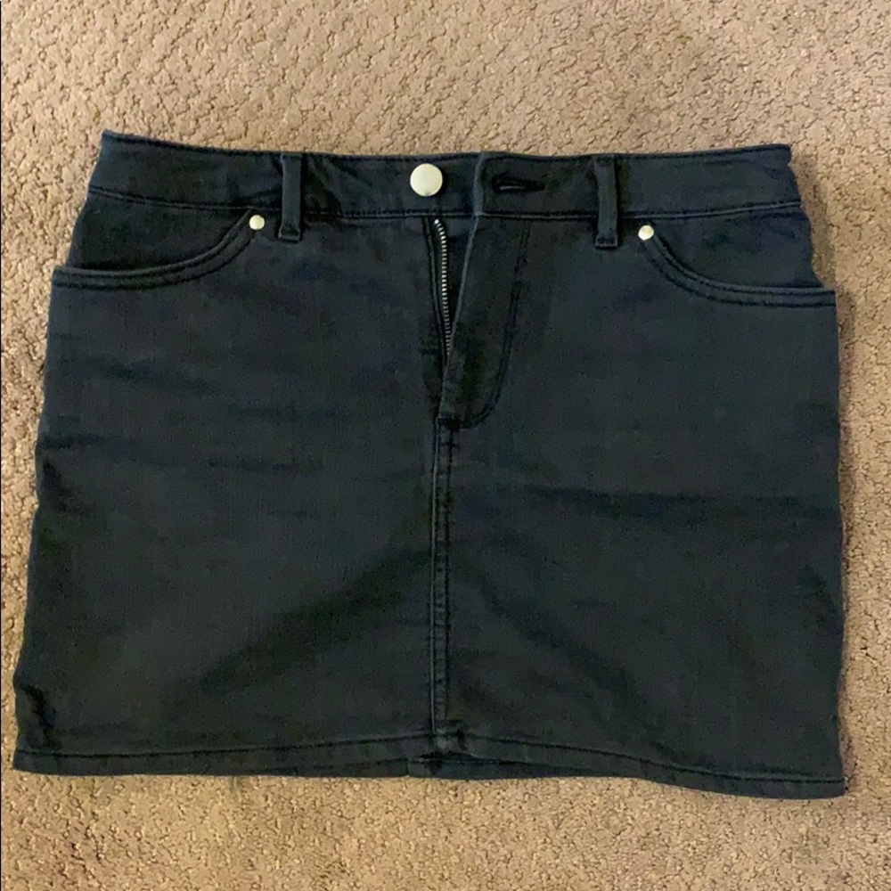 Black mini skirt